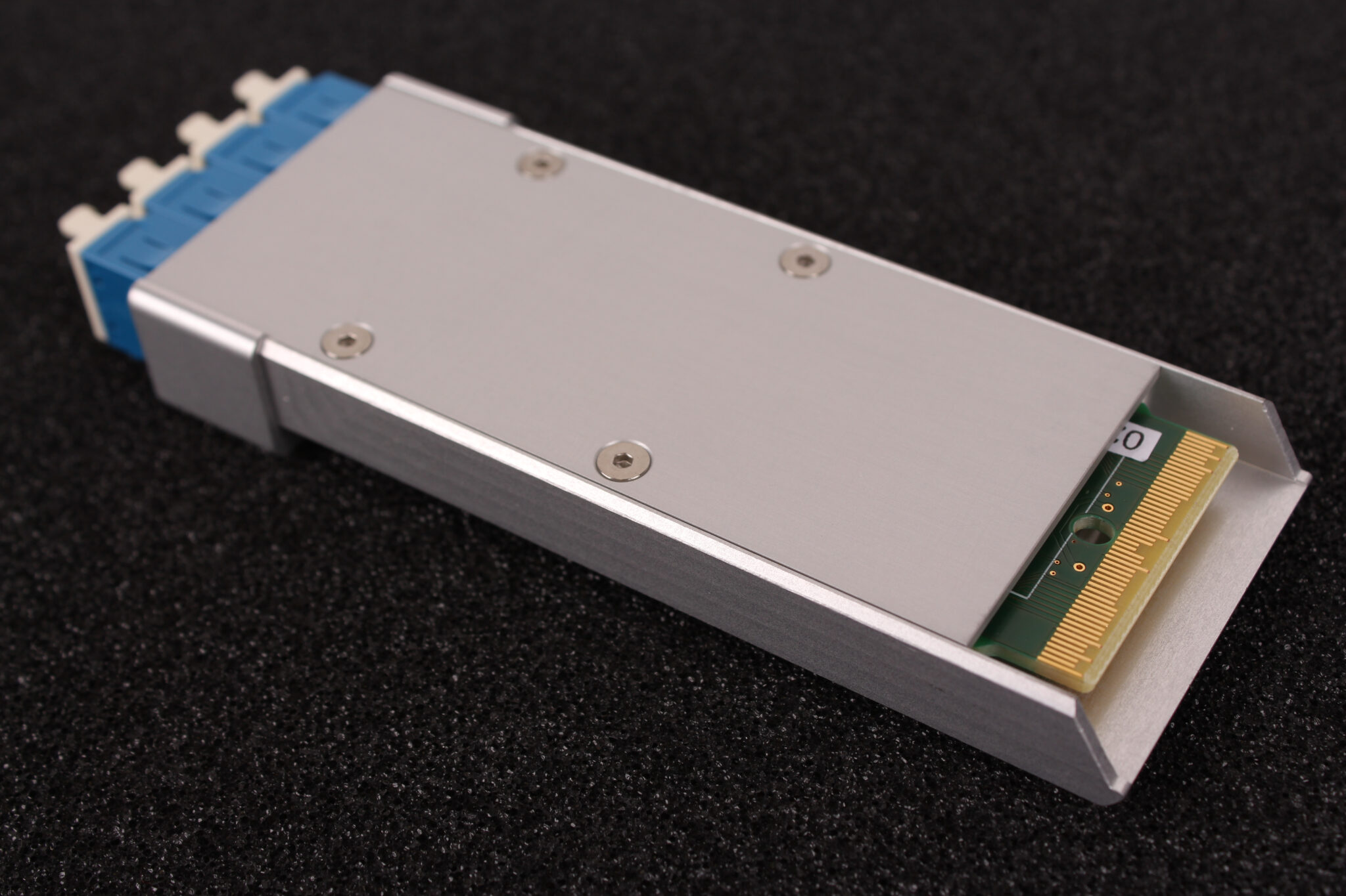 An integrated photonics pluggable solution based on silicon nitride in a CFP2 package